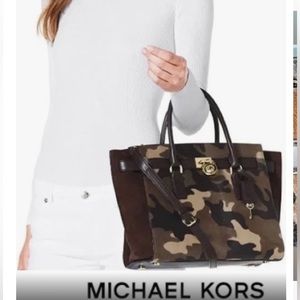 MICHAEL KORS camouflage Hamilton handbag